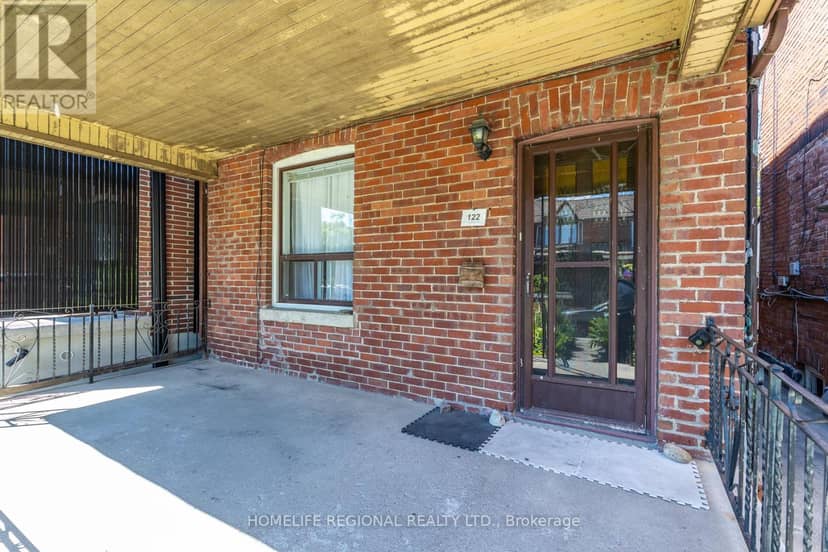 122 Emerson Avenue — photo 2 of 40