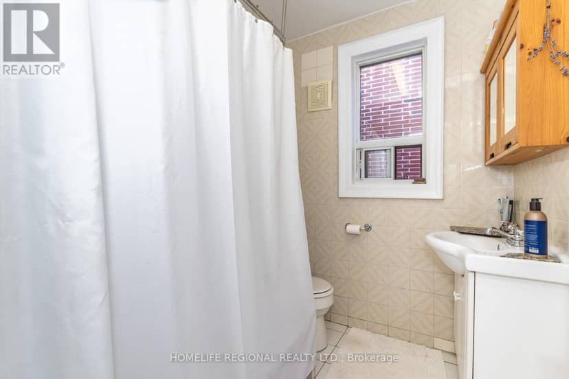 122 Emerson Avenue — photo 22 of 40