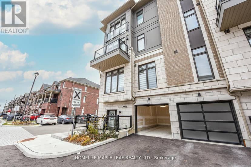 215 - 30 Halliford Place, Brampton
