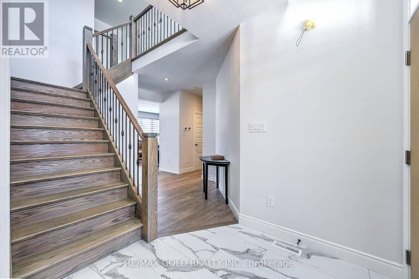 944 Trailsway Avenue — photo 17 of 29