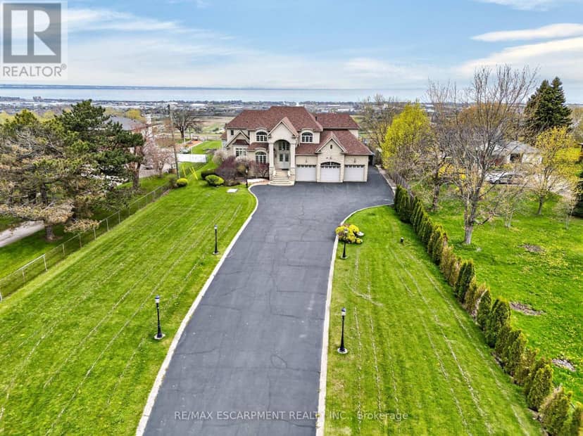 803 Ridge Road, Hamilton, photo 2