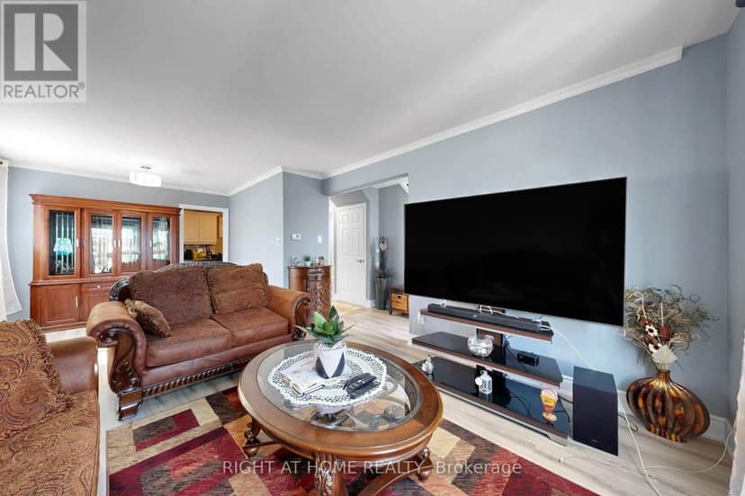 41 Flamingo Crescent — photo 5 of 40