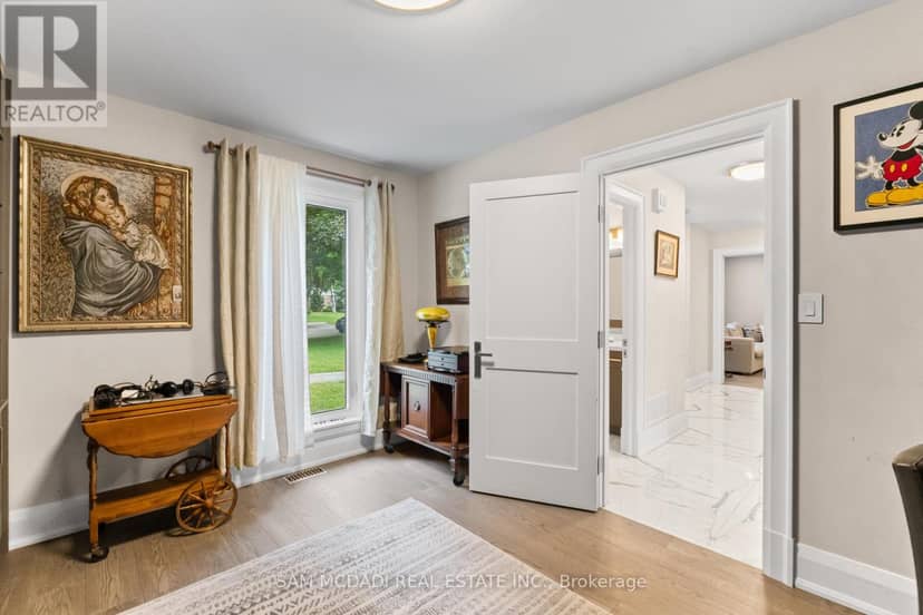 1481 Bunsden Avenue — photo 17 of 40