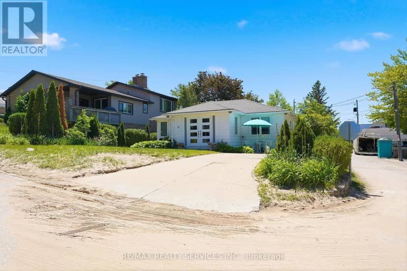70 Oak Street — photo 2 of 40