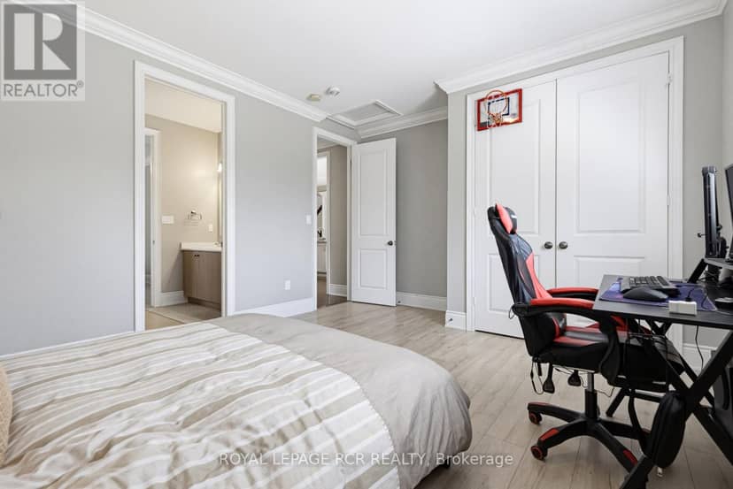 19 Skelton Street — photo 16 of 40