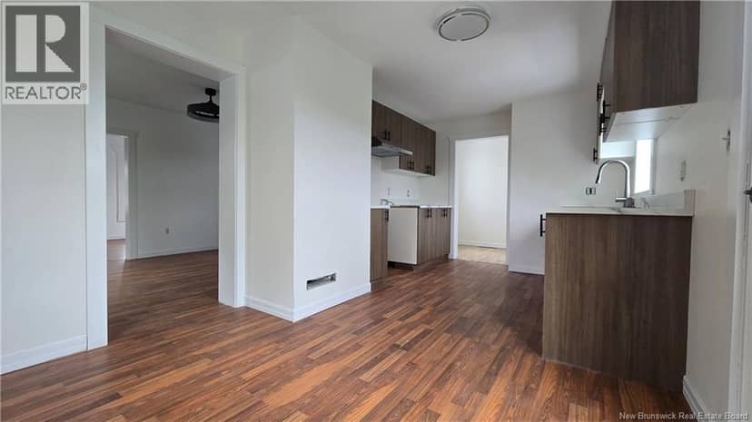 367 Principale Street — photo 12 of 28