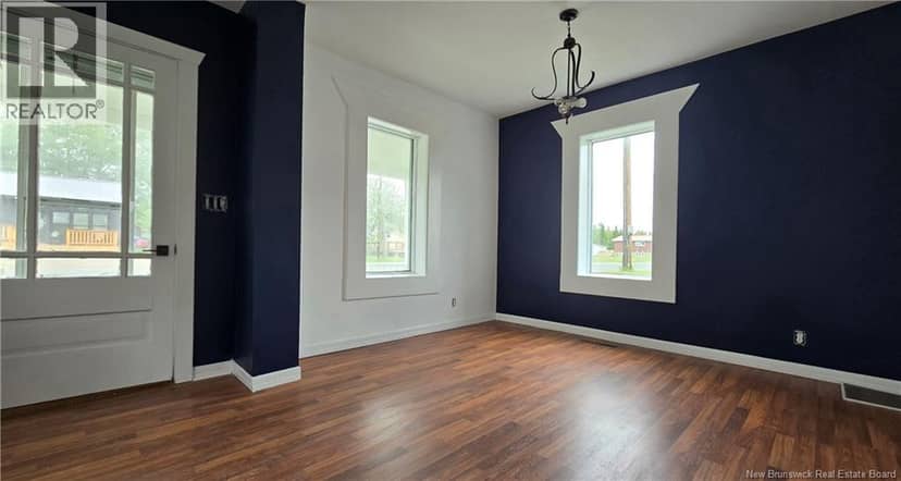 367 Principale Street — photo 4 of 28