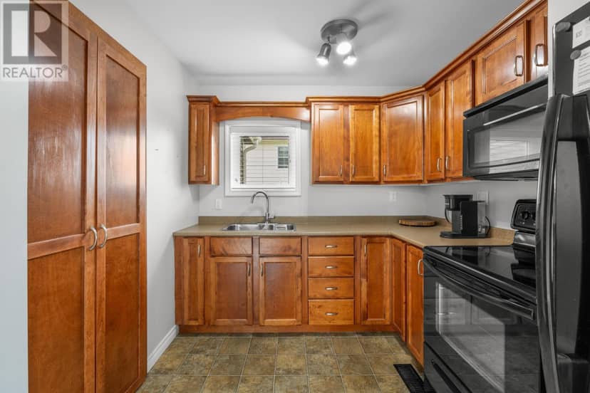 1733 Freetown Road — photo 15 of 40