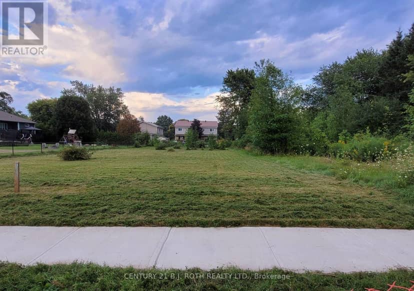 210 Sutherland Street S, Clearview, photo 4