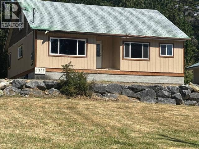 5759 GILLIES BAY RD ROAD, Texada Island, photo 3