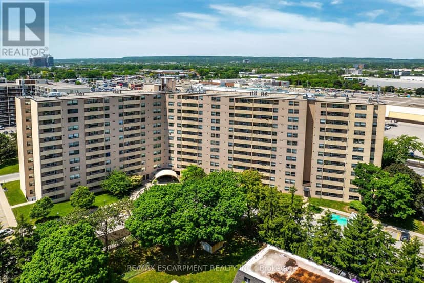 1005 - 700 Dynes Road, Burlington, photo 3