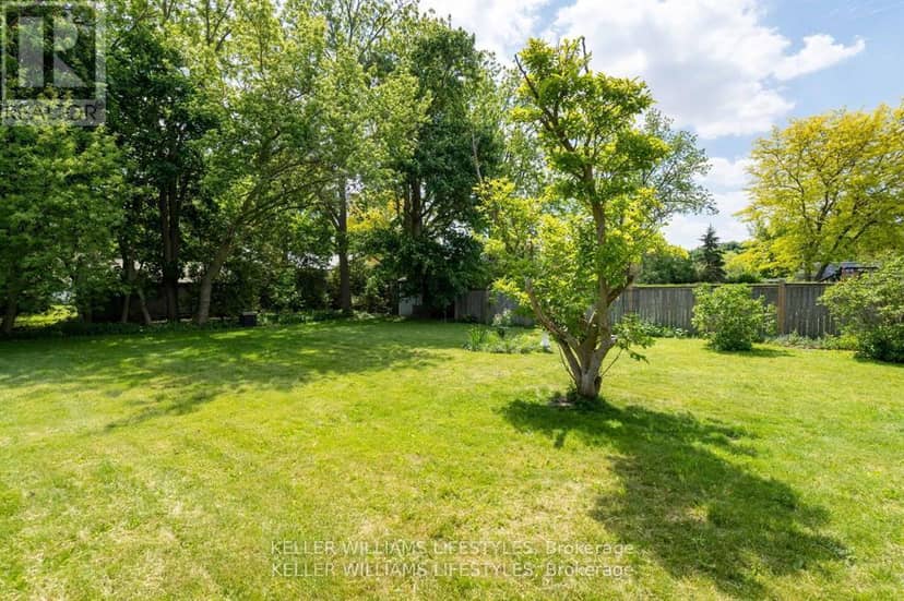 93 Sarah Street — photo 34 of 40
