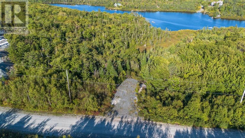 449 Deerfield Avenue, Portuguese Cove, photo 3