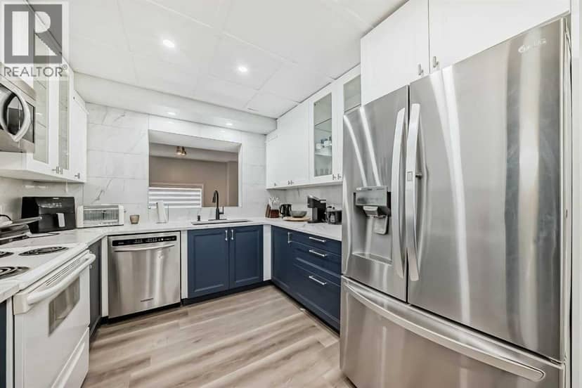 2, 7 Westland Road, Okotoks, photo 2