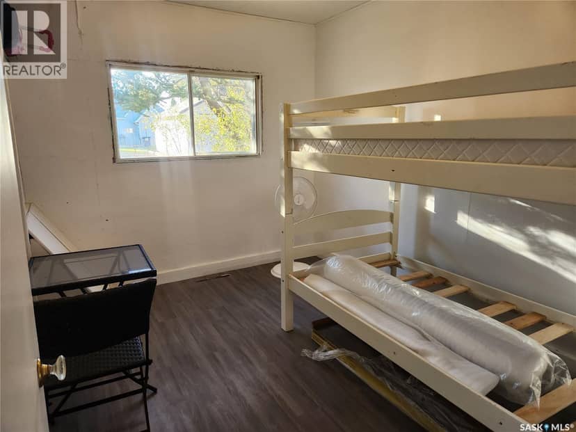 308 Pangman STREET — photo 9 of 18