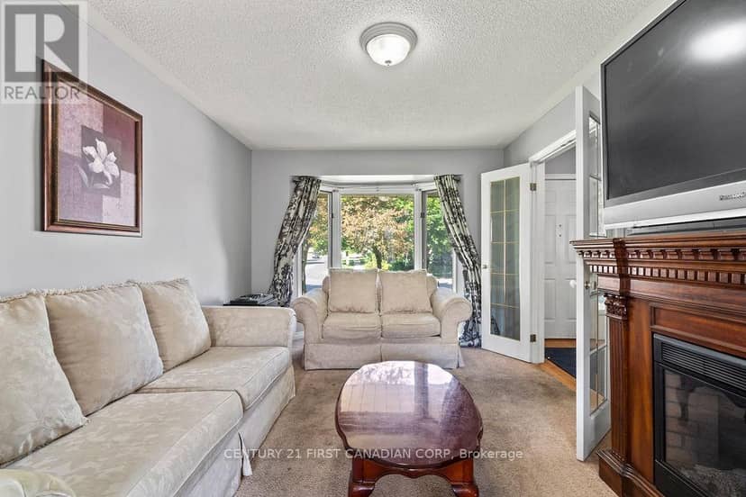 106 Pine Valley Drive — photo 11 of 40
