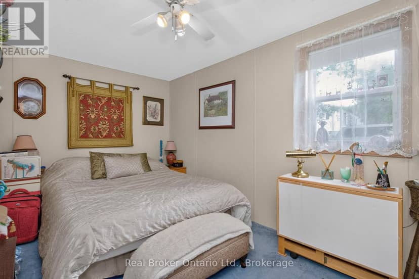 5 - 5411 Elliott Side Road — photo 18 of 29