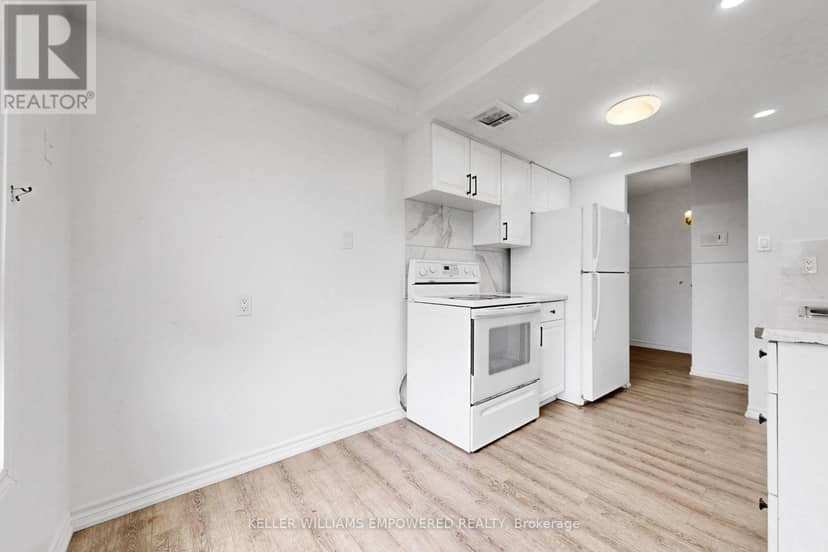 36 - 43 Taunton Road E — photo 19 of 39
