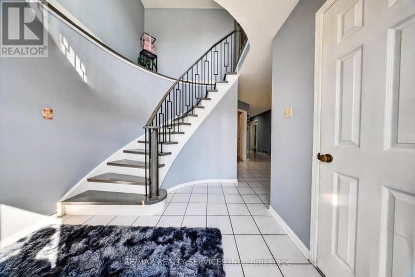 14 Gatesgill Street — photo 5 of 40