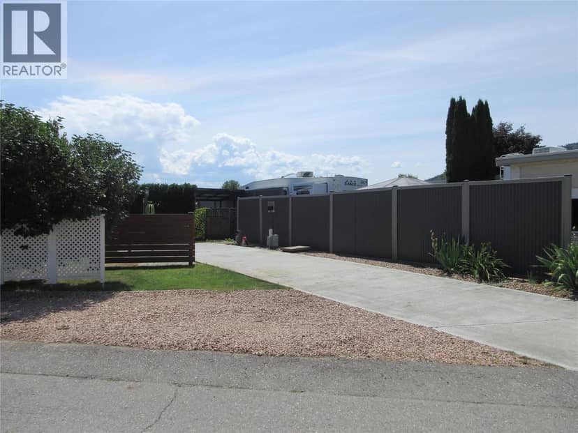 415 Commonwealth Road Unit# 121, Kelowna, photo 2
