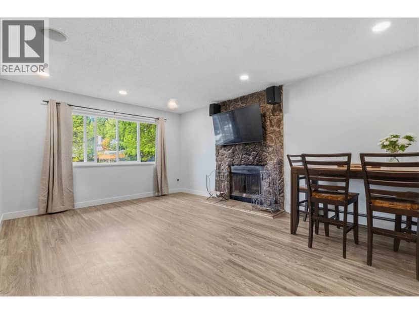 713 APPLEYARD COURT, Port Moody, photo 8