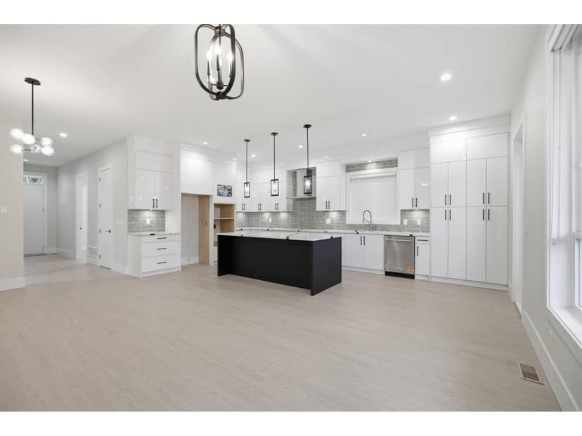 17156 1 AVENUE, Surrey, photo 5
