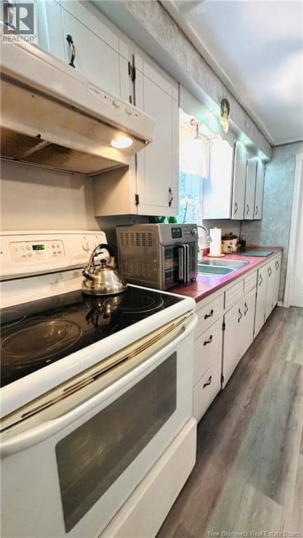876 Central Street — photo 15 of 40