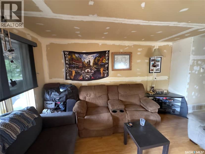 1010 Athabasca STREET E, Moose Jaw, photo 4