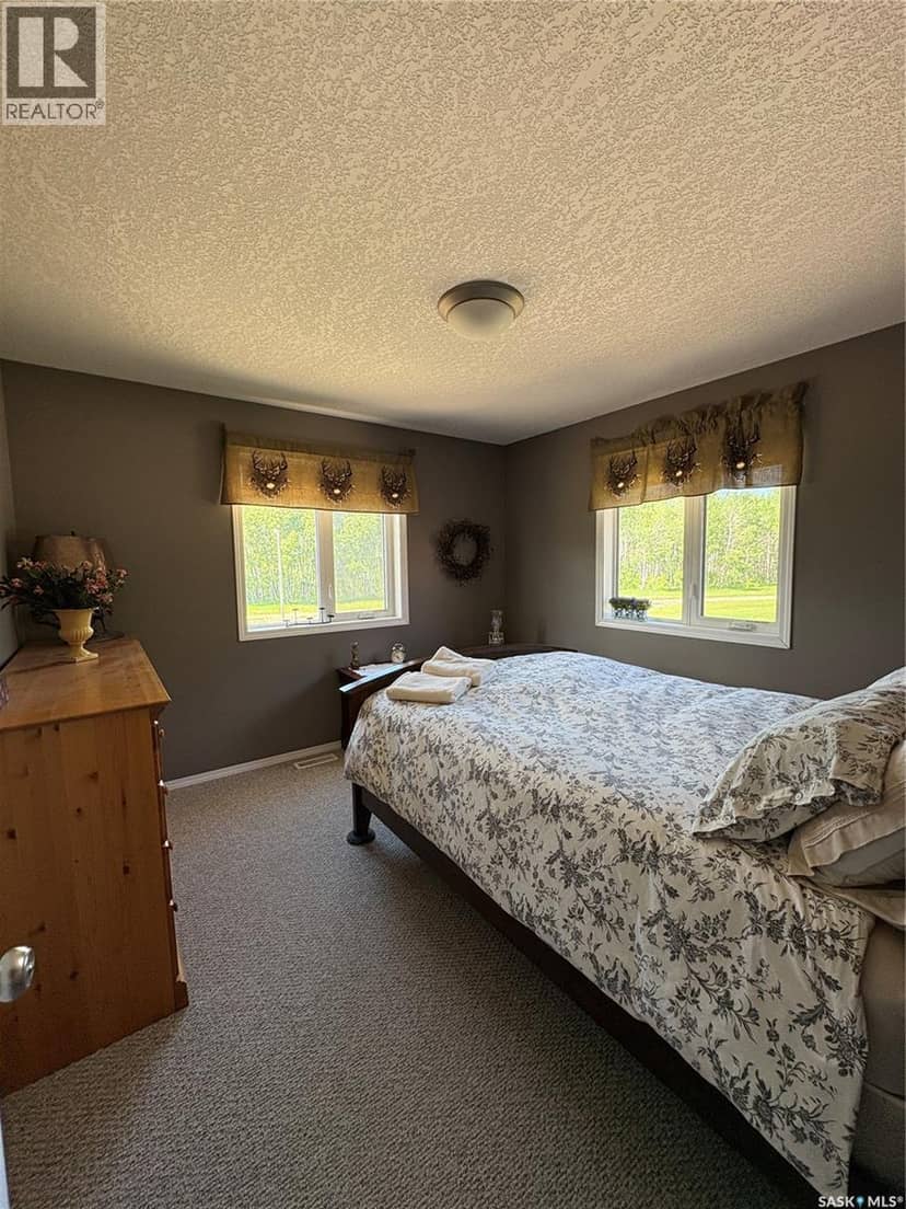 Hayes Acreage — photo 33 of 40