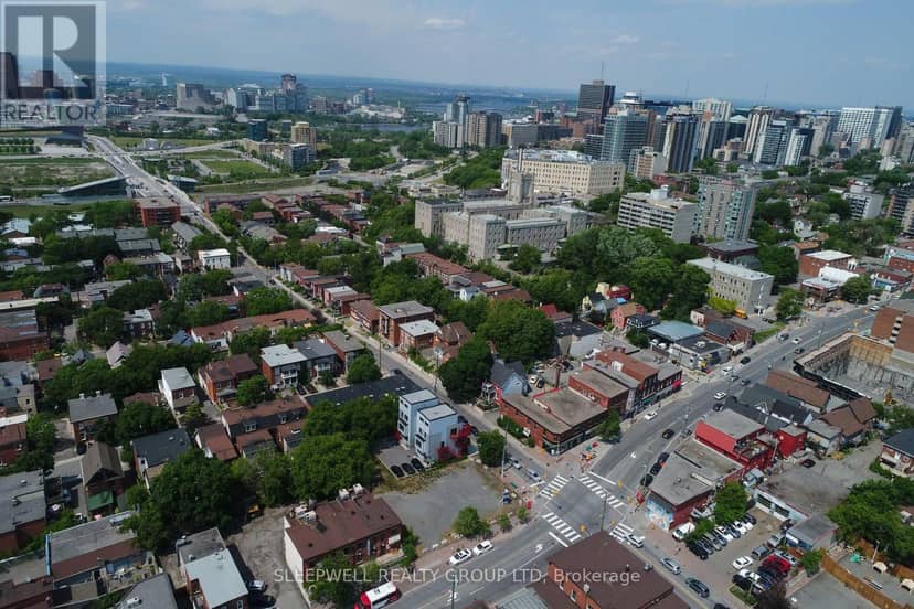 290 Booth Street, Ottawa, photo 4