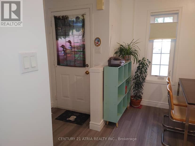 76 Ellesmere Street — photo 2 of 37