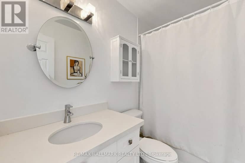 701 - 100 Leeward Glenway — photo 21 of 28