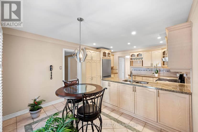 6526 Tooney Drive — photo 15 of 39