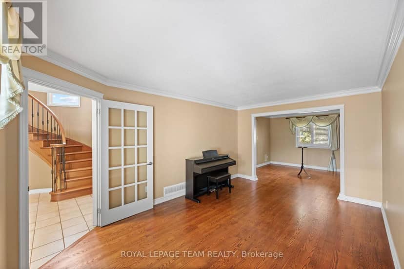 6526 Tooney Drive — photo 8 of 39
