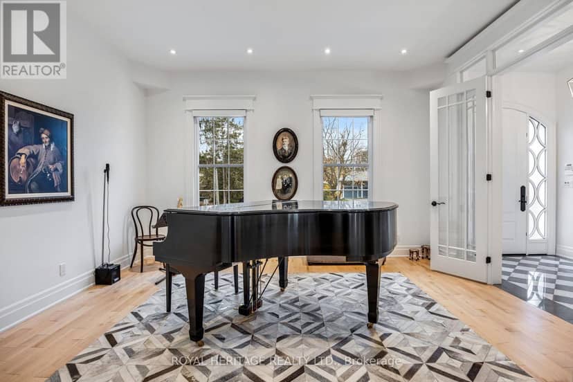 968 Essa Crescent — photo 19 of 40