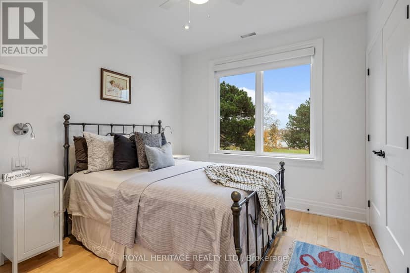968 Essa Crescent — photo 40 of 40