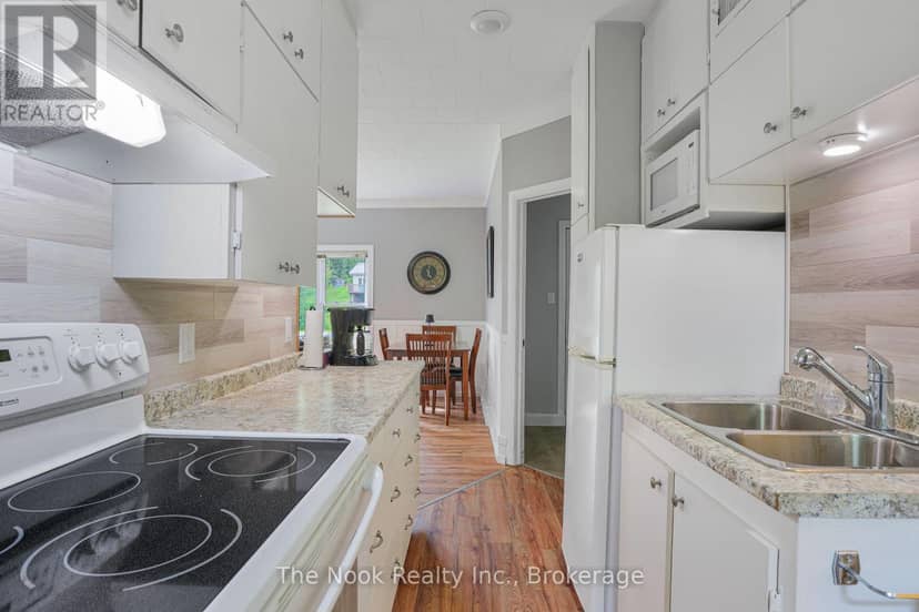28 Weslemkoon Lake Road — photo 22 of 32