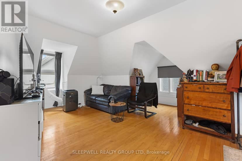 86 Fourth Avenue — photo 16 of 25