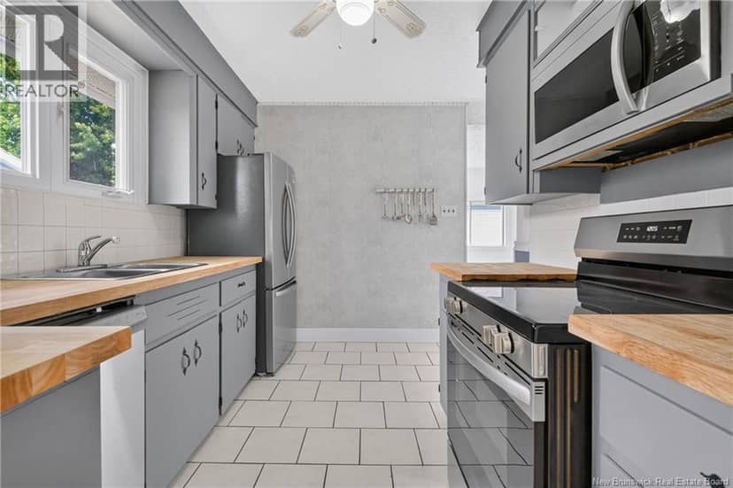 419 Holden Street — photo 11 of 40