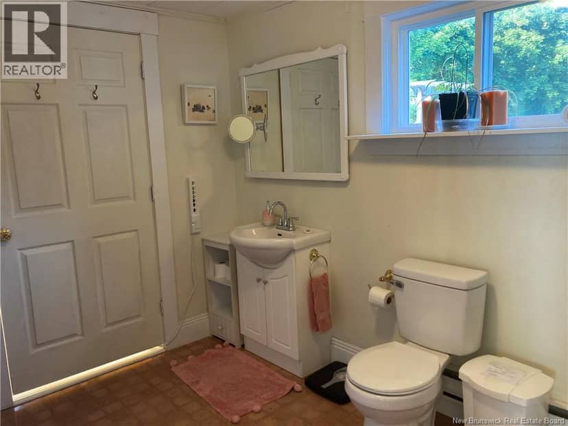 39 Cooks Point Road — photo 11 of 40