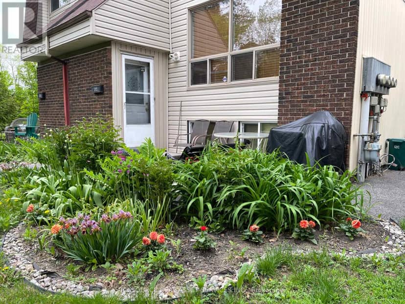 12C Sonnet Crescent — photo 22 of 22