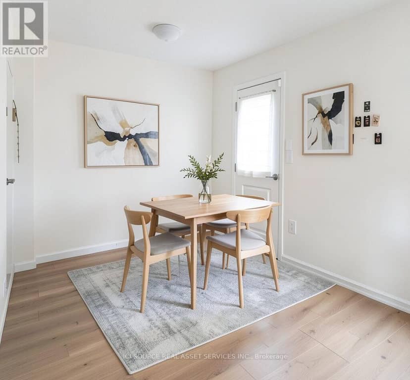 12C Sonnet Crescent — photo 5 of 22