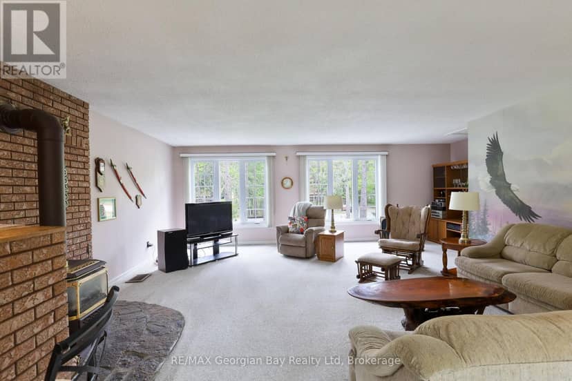 1 Lindale Avenue — photo 24 of 40
