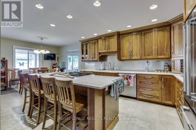 46325 Methodist Street — photo 12 of 40