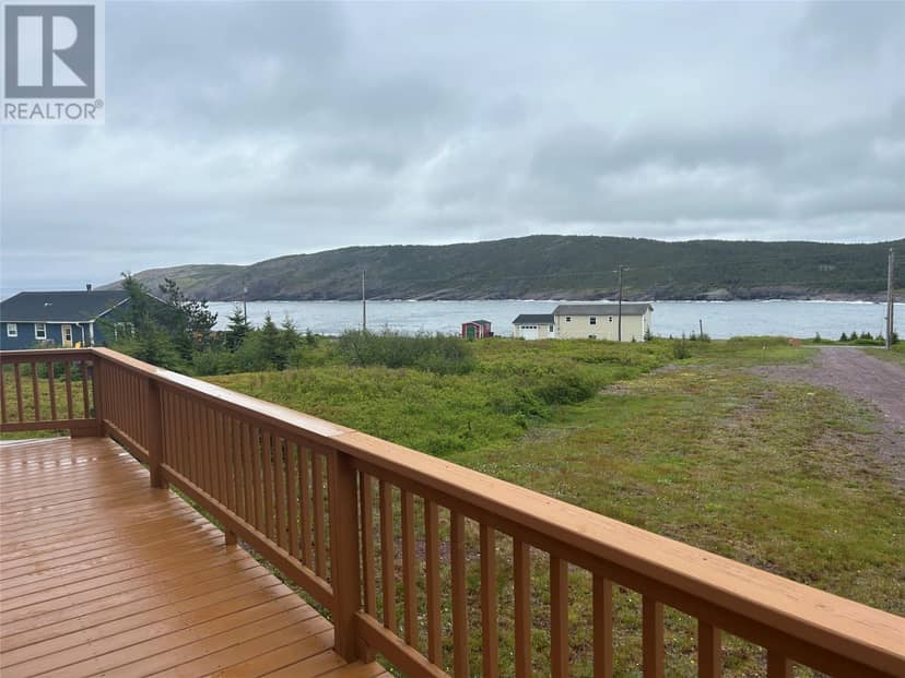 10 LONG SHORE Road — photo 5 of 37