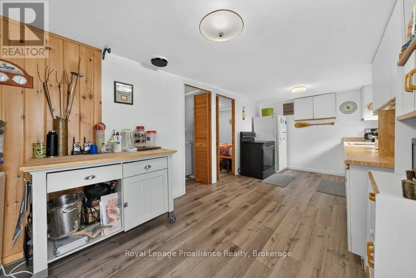 1161 Hughes Landing Road — photo 10 of 40