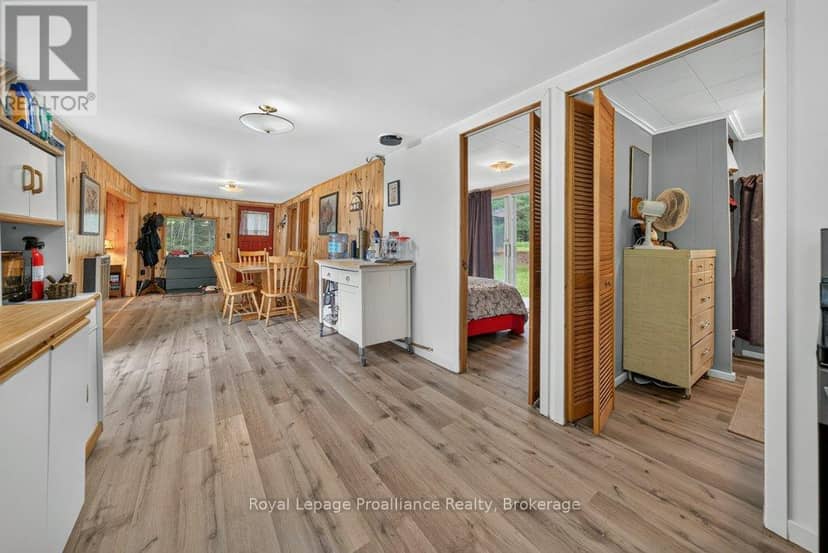 1161 Hughes Landing Road — photo 13 of 40
