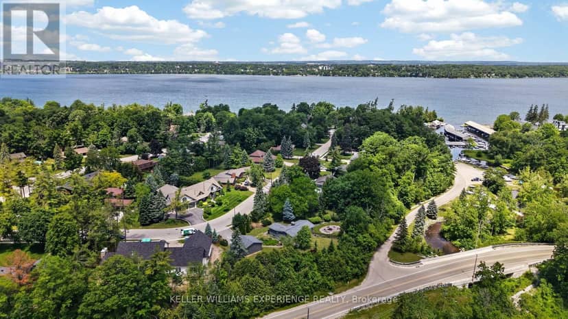 68 Royal Oak Drive — photo 2 of 40