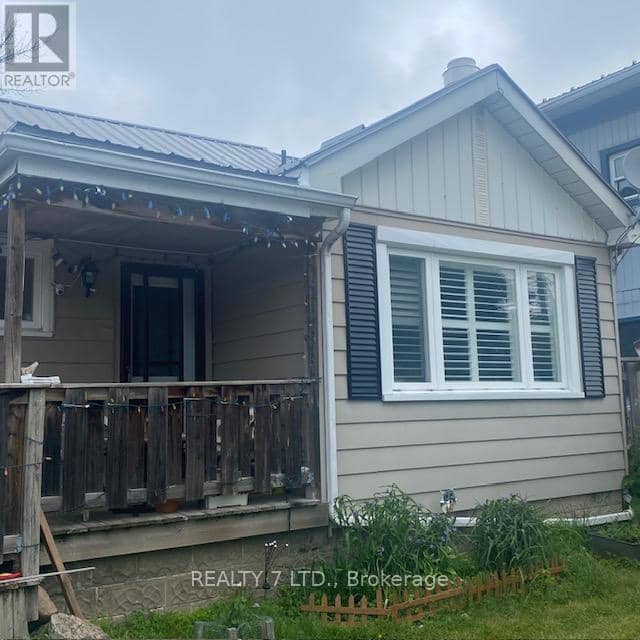 270 James Street E — photo 29 of 34