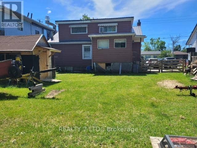 270 James Street E — photo 34 of 34